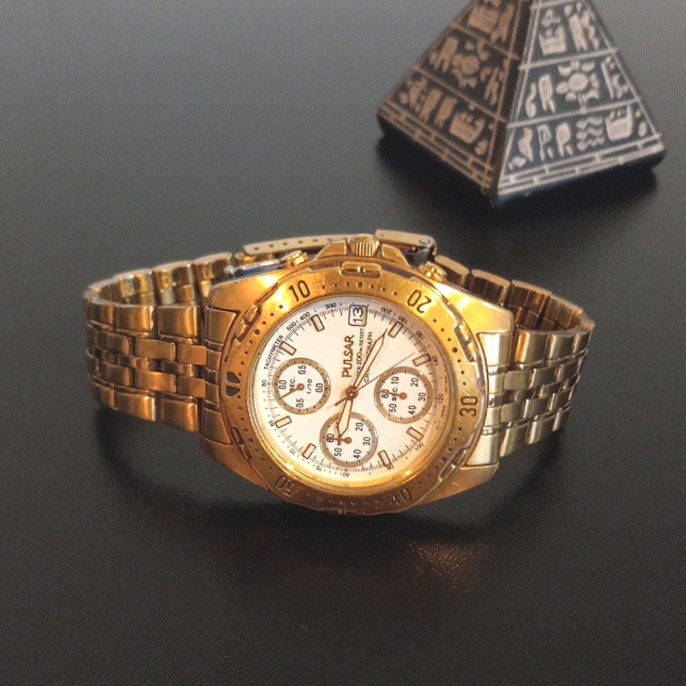 Men's Pulsar watch